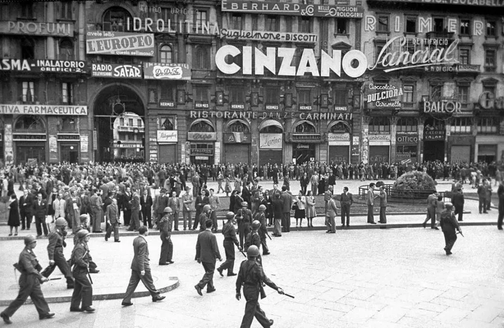 Palazzo Carminati foto storica